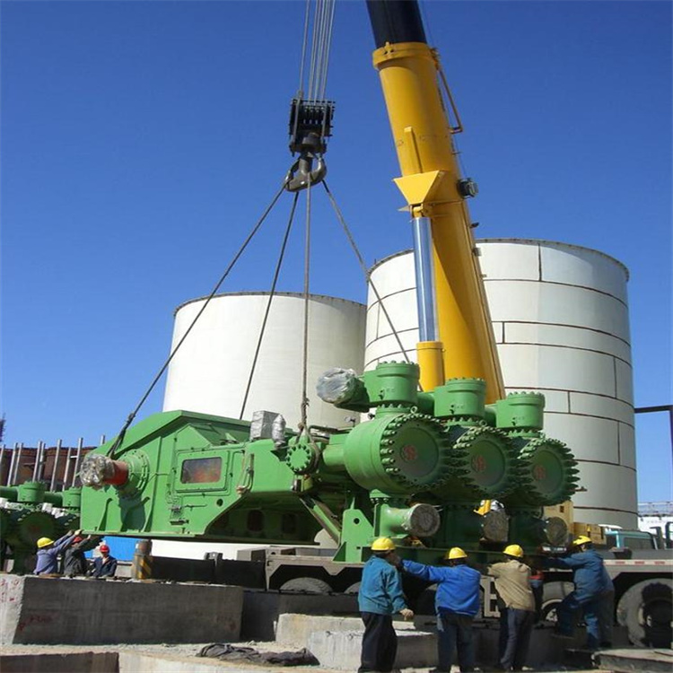 下陆吊装起重机械